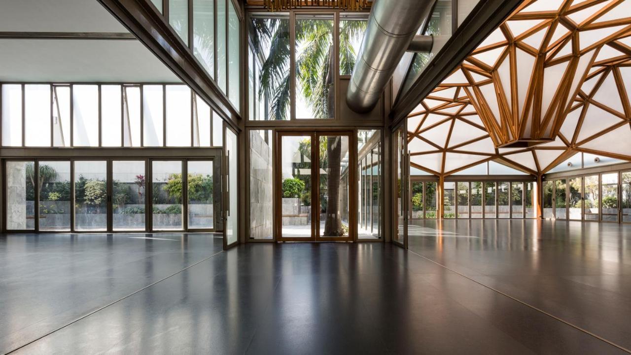 Hotel Crystal Palace Meerut Eksteriør bilde